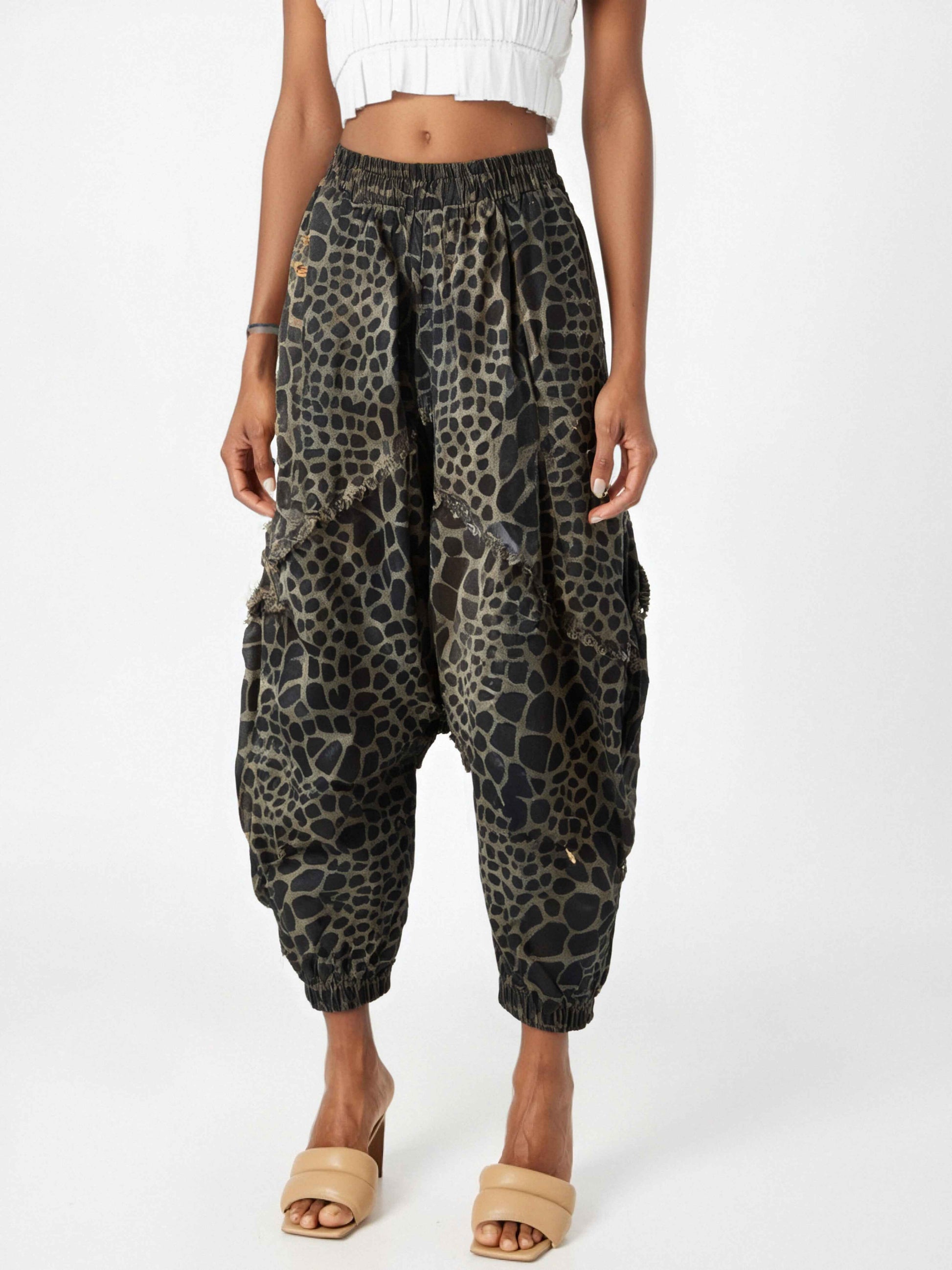 Leopard print jeans for women elastic waistband loose carrot harem and baggy pants