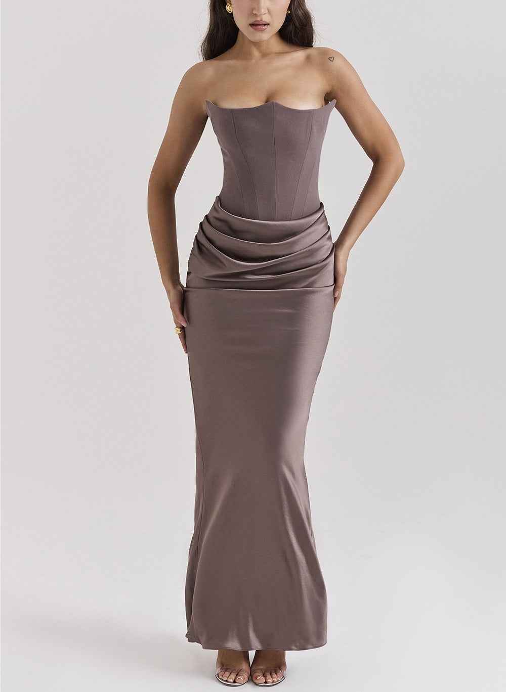 European and American Style Strapless Evening Dress for Women - Autumn and Winter Slim Fit Backless Fashion-Casual Fashion - The Artisan's Wardrobe