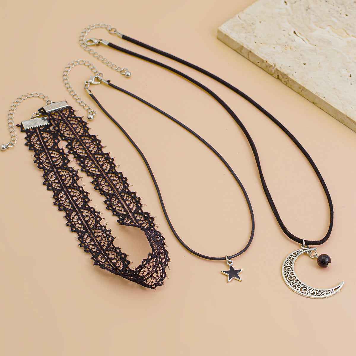 Palace Style Lolita Lace Necklace - Retro Multi-Layer Collarbone Chain for Women-Casual Fashion - The Artisan's Wardrobe
