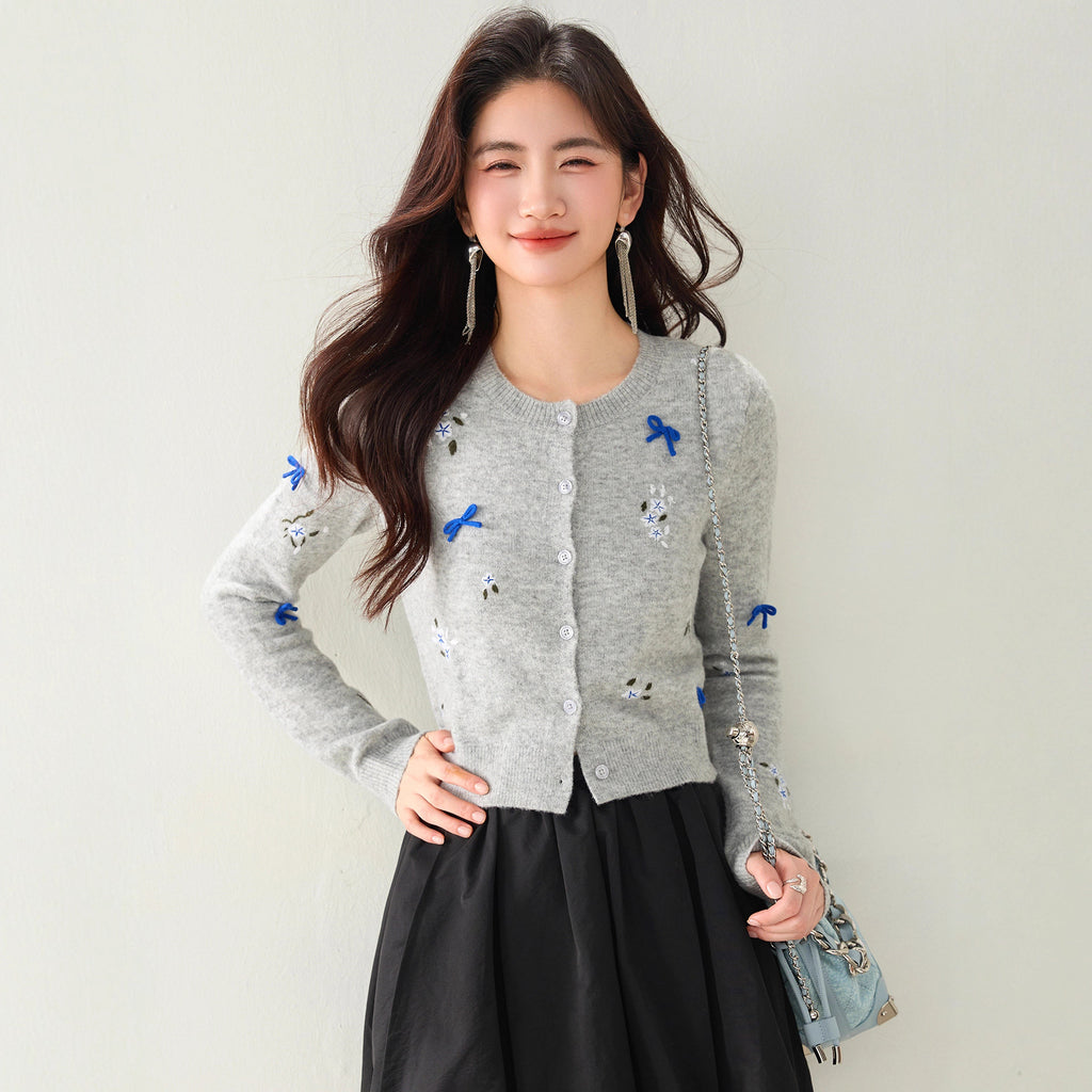 Sweet Youthful Bow Embroidery Cardigan for Women - Loose Slim-Fitting Versatile Sweater Coat Fashion-Casual Fashion - The Artisan's Wardrobe