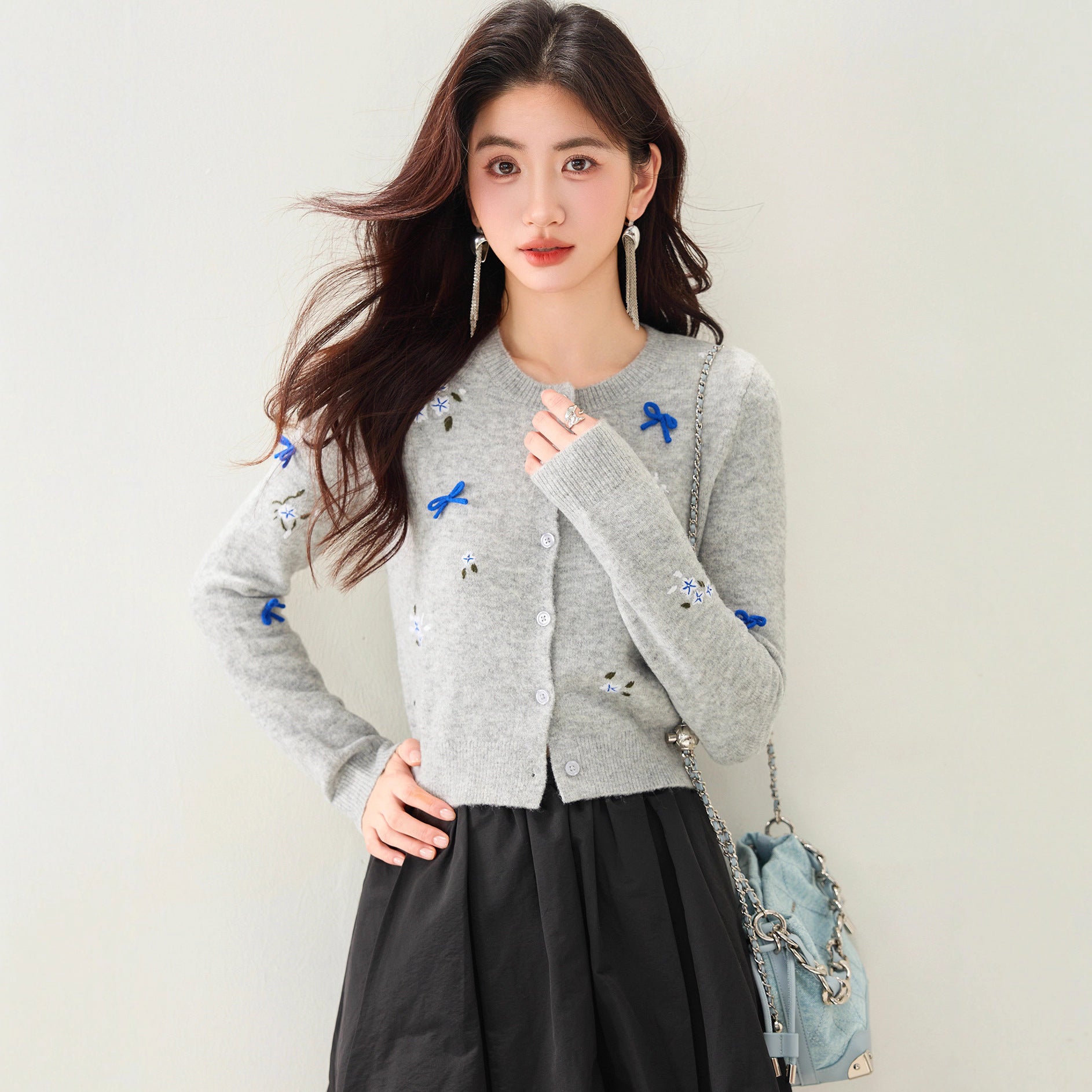 Sweet Youthful Bow Embroidery Cardigan for Women - Loose Slim-Fitting Versatile Sweater Coat Fashion-Casual Fashion - The Artisan's Wardrobe