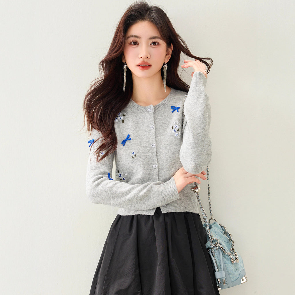 Sweet Youthful Bow Embroidery Cardigan for Women - Loose Slim-Fitting Versatile Sweater Coat Fashion-Casual Fashion - The Artisan's Wardrobe