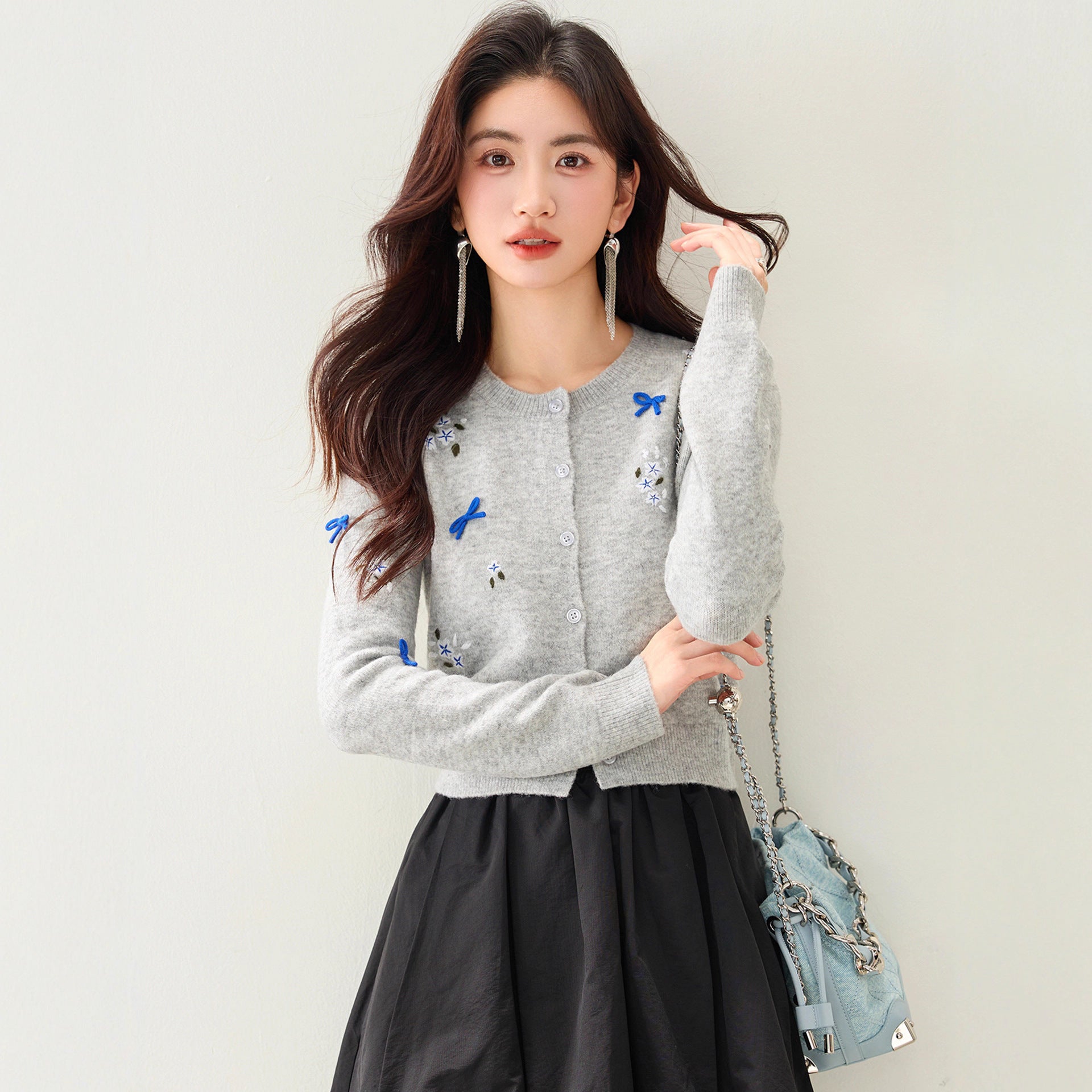 Sweet Youthful Bow Embroidery Cardigan for Women - Loose Slim-Fitting Versatile Sweater Coat Fashion-Casual Fashion - The Artisan's Wardrobe